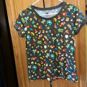 Disney Parks  Gray Disney Characters Shirt Size Medium.Disney The World of Pixar